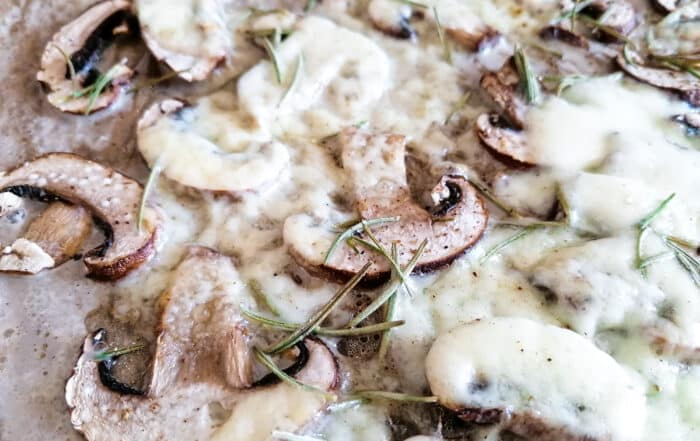 Champignons mit Mozarella überbacken mit Rosmarin