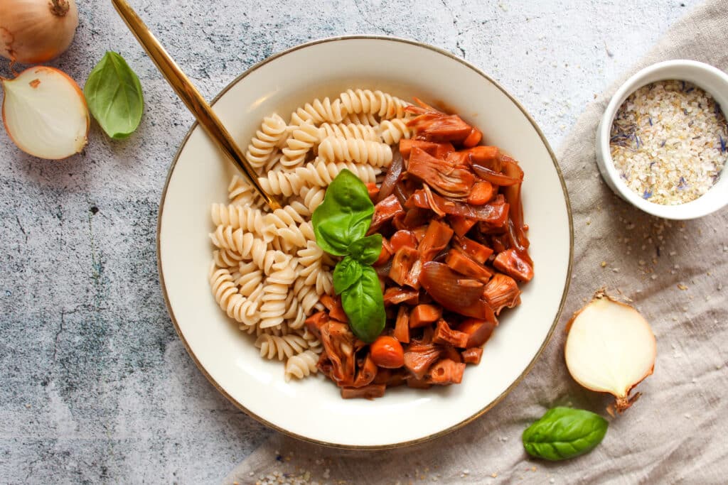 Veganes Jackfruit Gulasch einfach