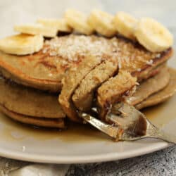 Pancakes aus Teffmehl ohne Zucker (glutenfrei)