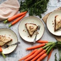 Gesunder Karottenkuchen ohne Zucker und ohne Mehl
