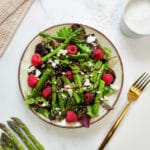 Grüner Spargel Salat mit Feta