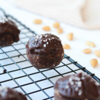 Vegane Snickers Energy Balls