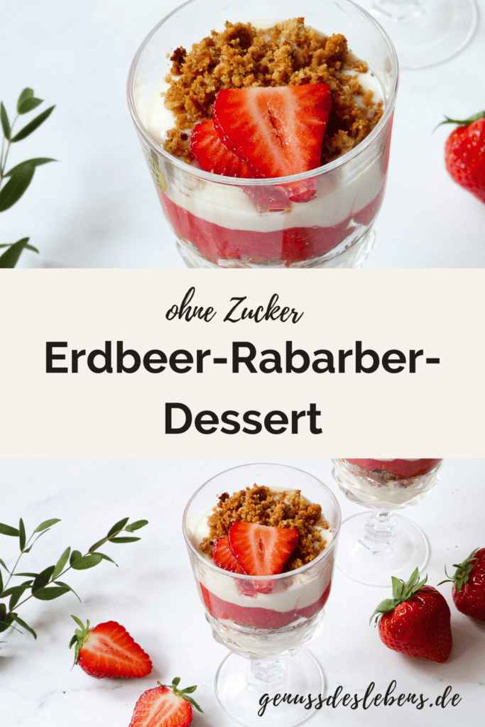 Einfaches Keto Dessert mit Erdbeeren und Rhabarber