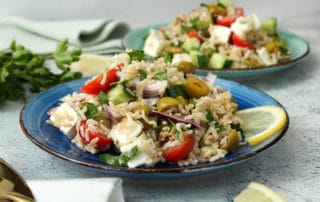 vegetarischer griechischer Reissalat
