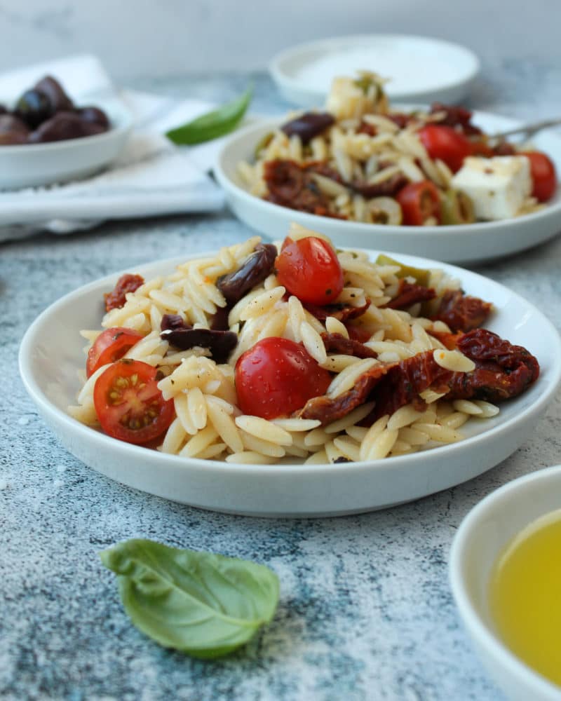 Griechischer Kritharaki Salat Mit Feta Zum Grillen