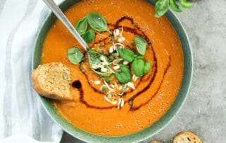 Vegane Tomatensuppe aus dem Ofen