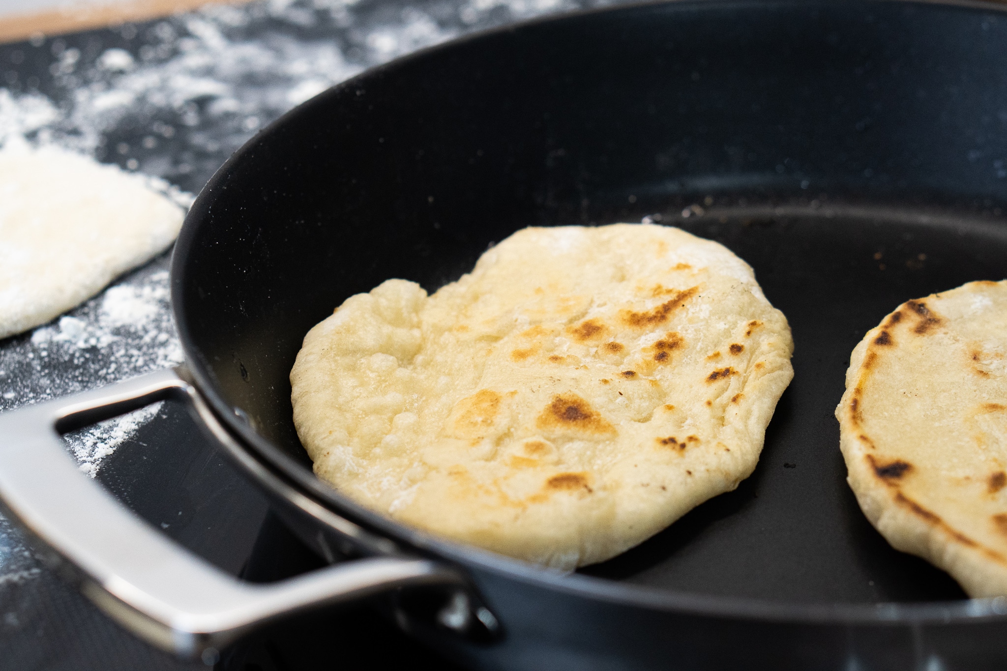 Pita Brot selber machen – aus nur 5 Zutaten
