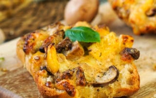 Pizza Brötchen vegetarisch | einfach und lecker – Jetzt ausprobieren