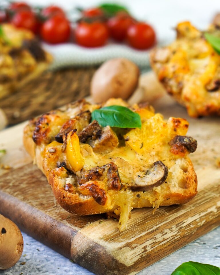 Pizza Brötchen vegetarisch | einfach und lecker – Jetzt ausprobieren