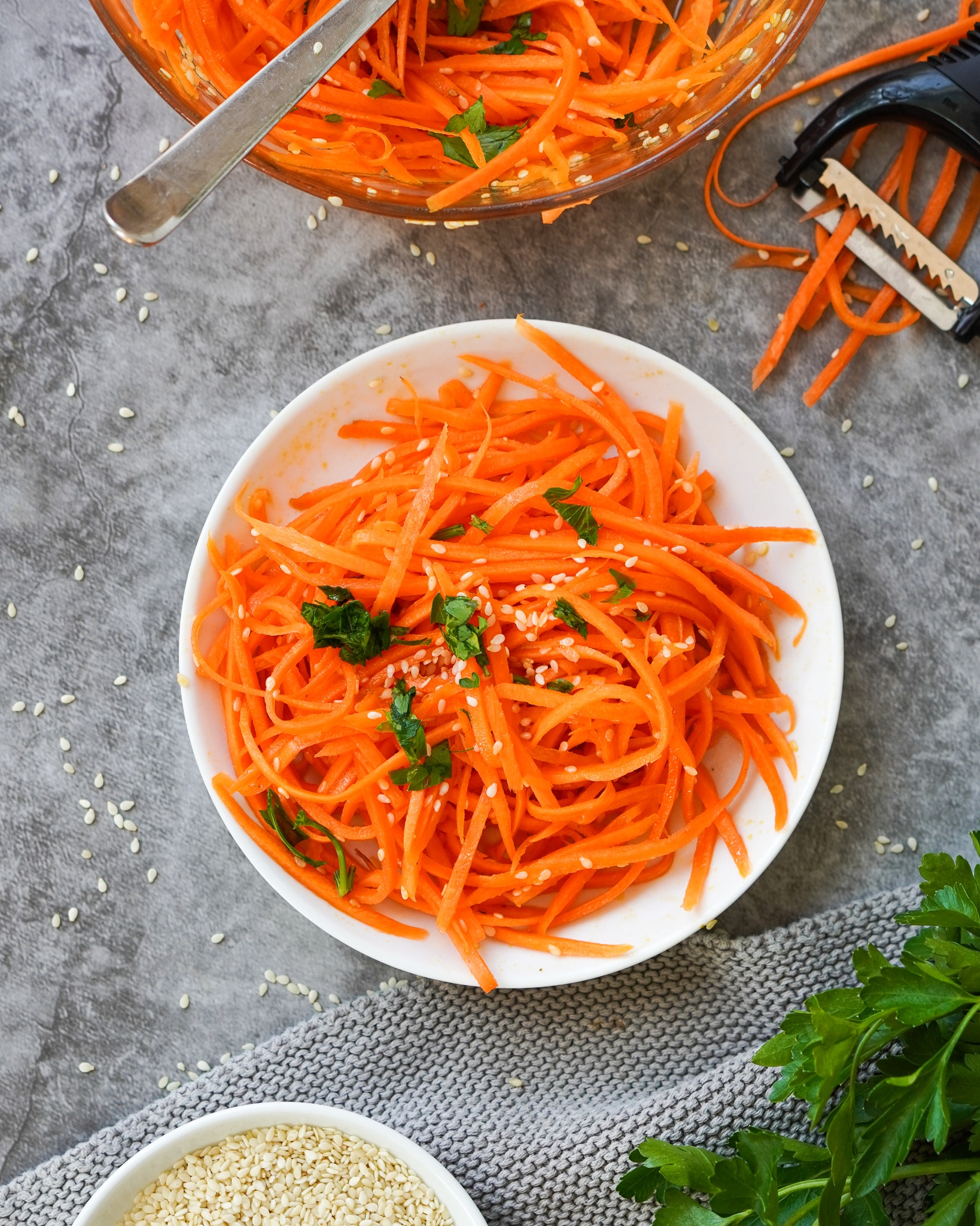 Karottensalat Rezept – vegan, asiatisch | Nur 10 Minuten