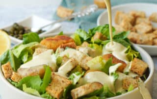 Veganer Caesar Salad - ohne Ei & ohne Sardellen
