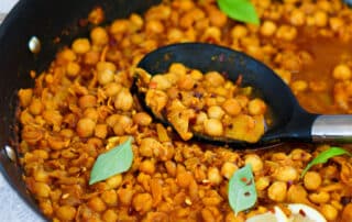 Chana Masala vegan - indisches Kichererbsen Curry