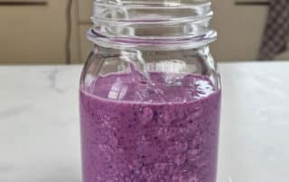 Heidelbeer Smoothie mit Joghurt