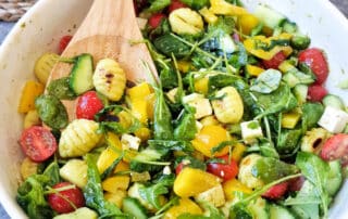 Schneller Gnocchi Salat mit Rucola