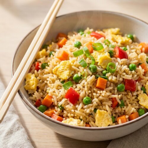 Veggie Fried Rice mit Ei und Gemüse