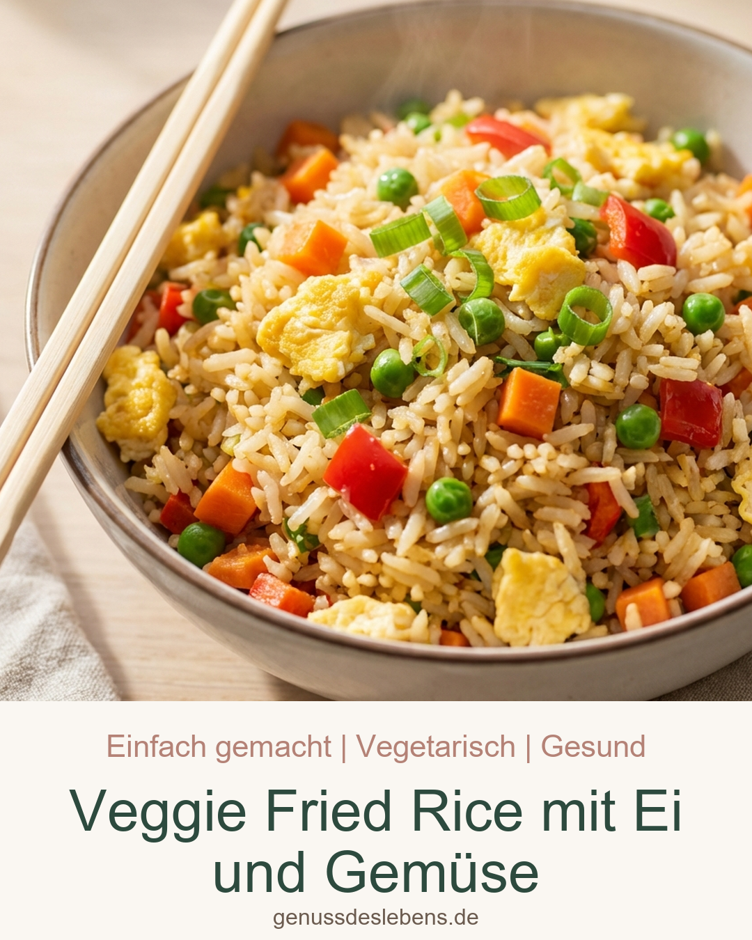 Veggie Fried Rice mit Ei und Gemüse - Pin für Pinterest