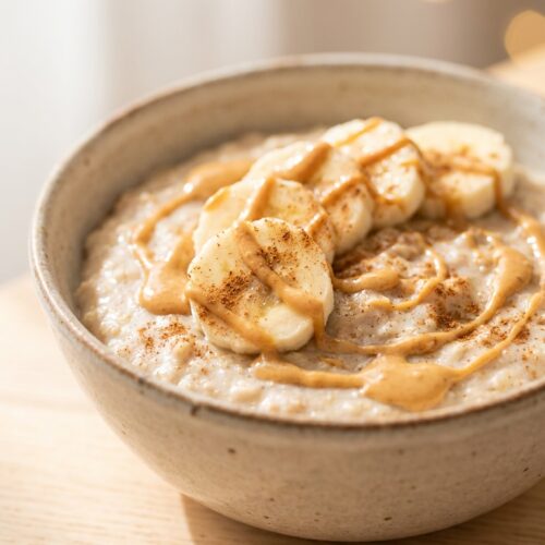 Protein-Porridge mit Erdnussmus