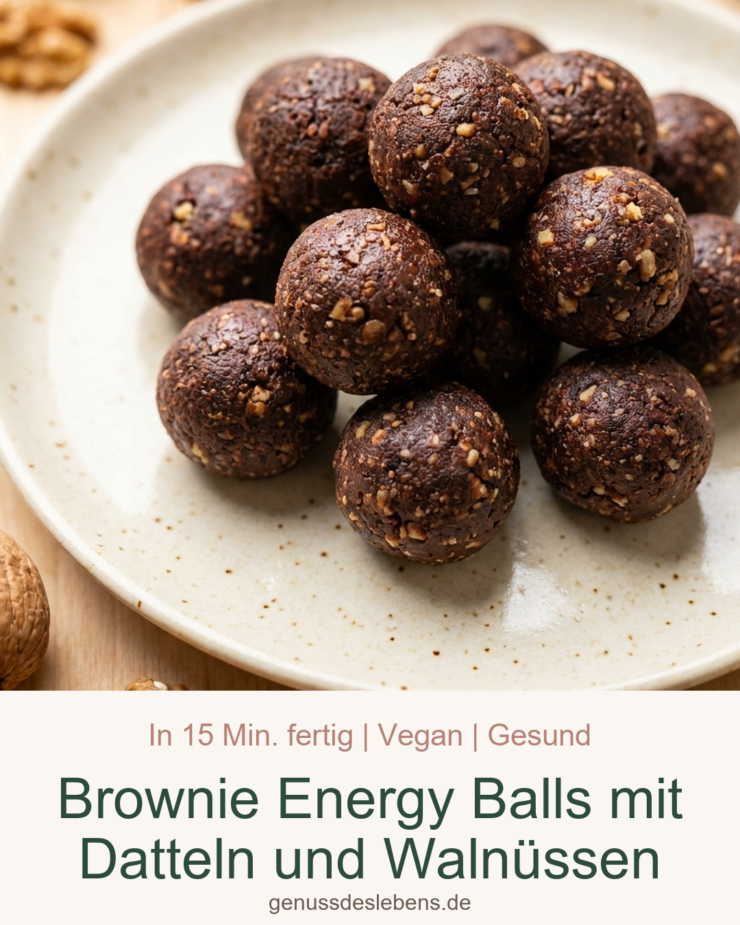 Brownie Energy Balls mit Datteln und Walnüssen - Pin für Pinterest
